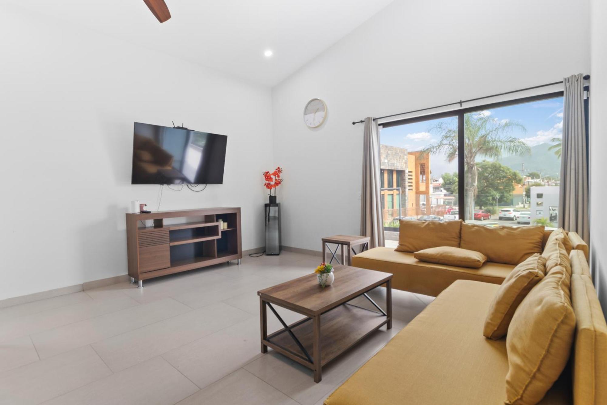 Casa Bella Pool Vacation Holiday home